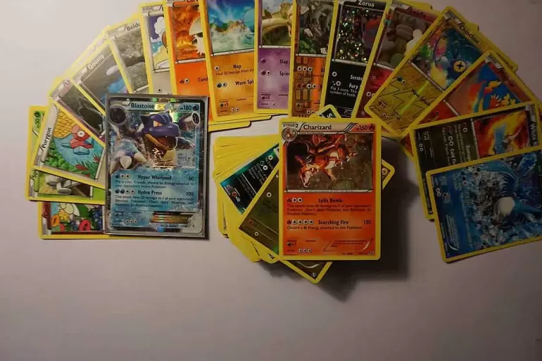 Pocket Monster Pokémon Kort-100 Pokemonkort + 1 Ex/Gx/V Kort