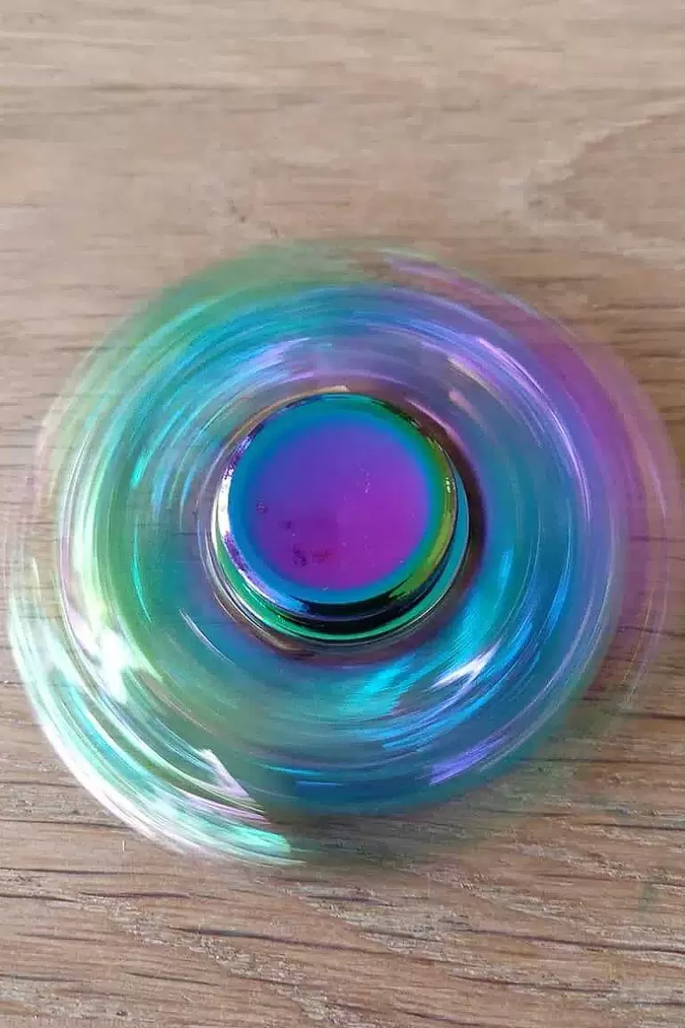 Pocket Monster Fidget Spinner-Fidget Spinner Fisk I Regnbuefarver