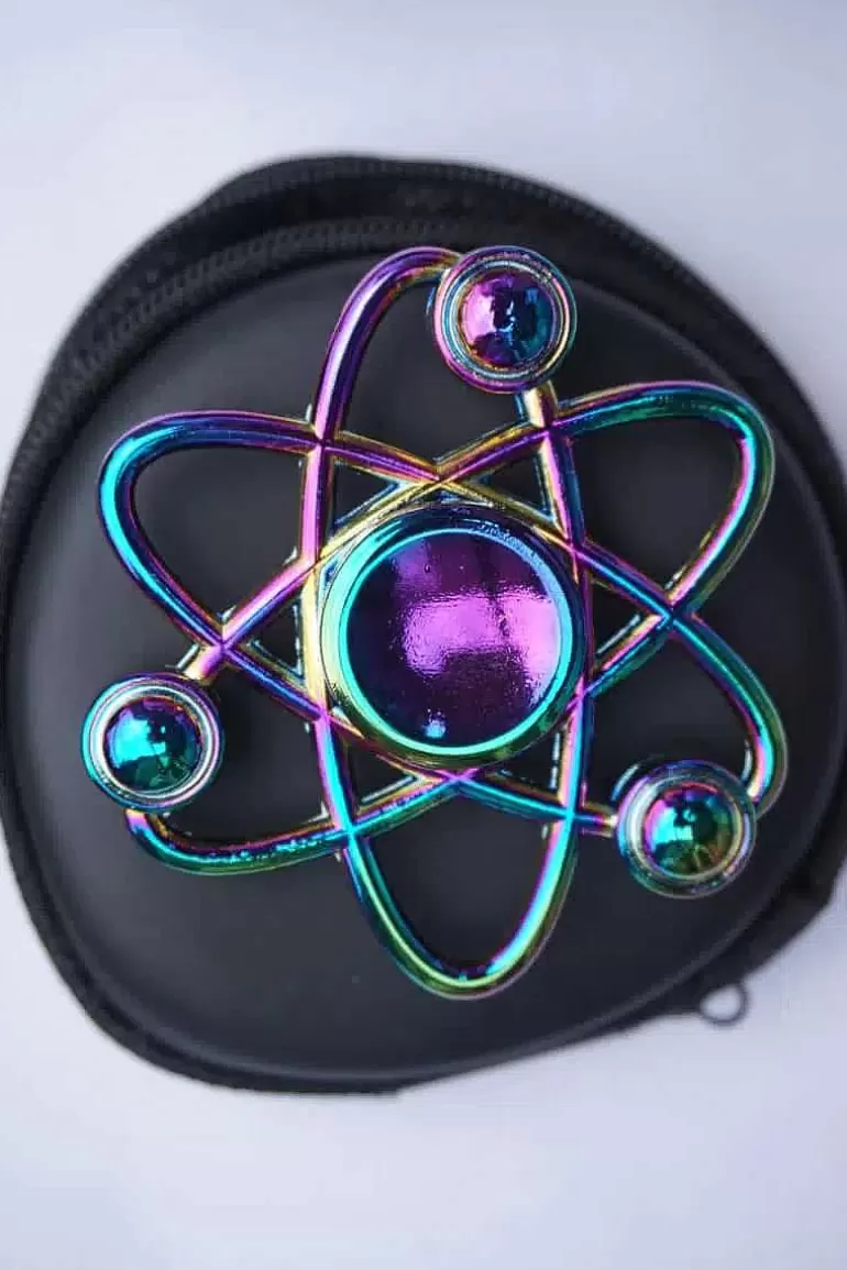 Pocket Monster Fidget Spinner-Fidget Spinner Med Atomtegn I Regnbuefarver